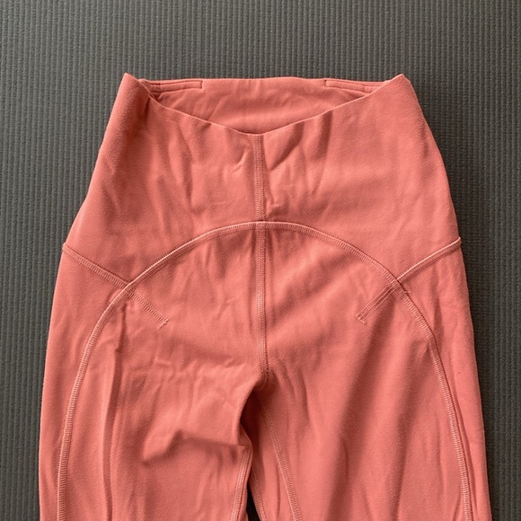 High-rise, Lululemon leggings - Picture 4 of 6